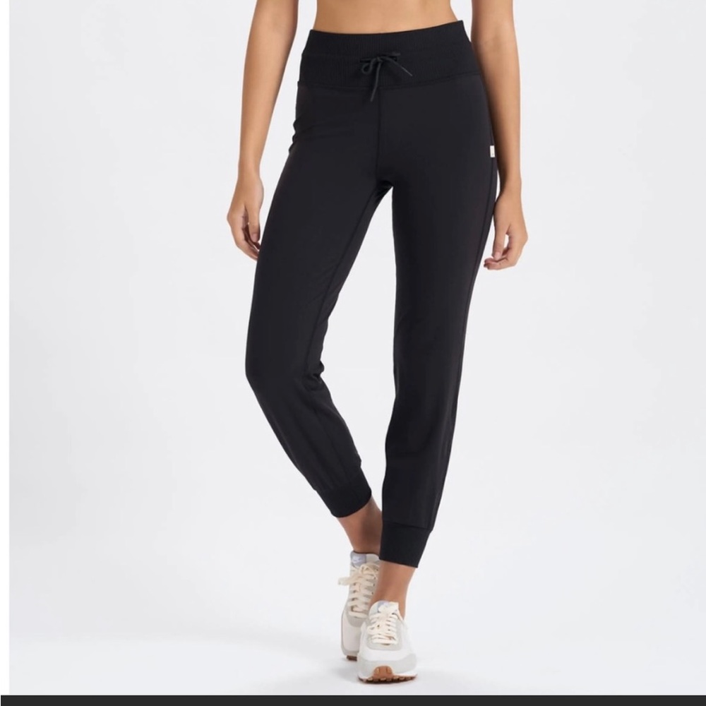 Vuori Daily Jogger Pants